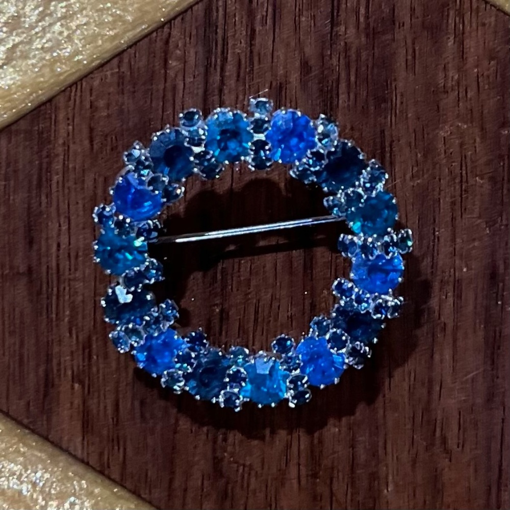 Vintage Blue and Green Rhinestone Wreath Brooch